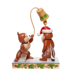 Disney Traditions – Christmas Chip ‘n’ Dale 6 Disney Traditions – Christmas Chip ‘n’ Dale -Christmas Goods Shop 6007070 2