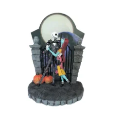 Disney Showcase – 23cm/9″Nightmare Before Christmas Light Up Scene