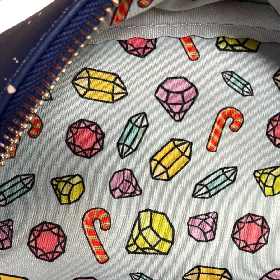 Loungefly- Disney – Snow White (1937) – Dwarfs Christmas US Exclusive Backpack 2 Loungefly- Disney – Snow White (1937) – Dwarfs Christmas US Exclusive Backpack - Image 2